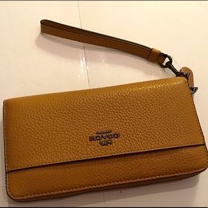 Coach Horse and Carriage wristlet wallet New
